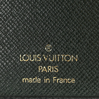 Louis Vuitton Taiga Medium Ring Agenda Cover Epicea 6 of 15