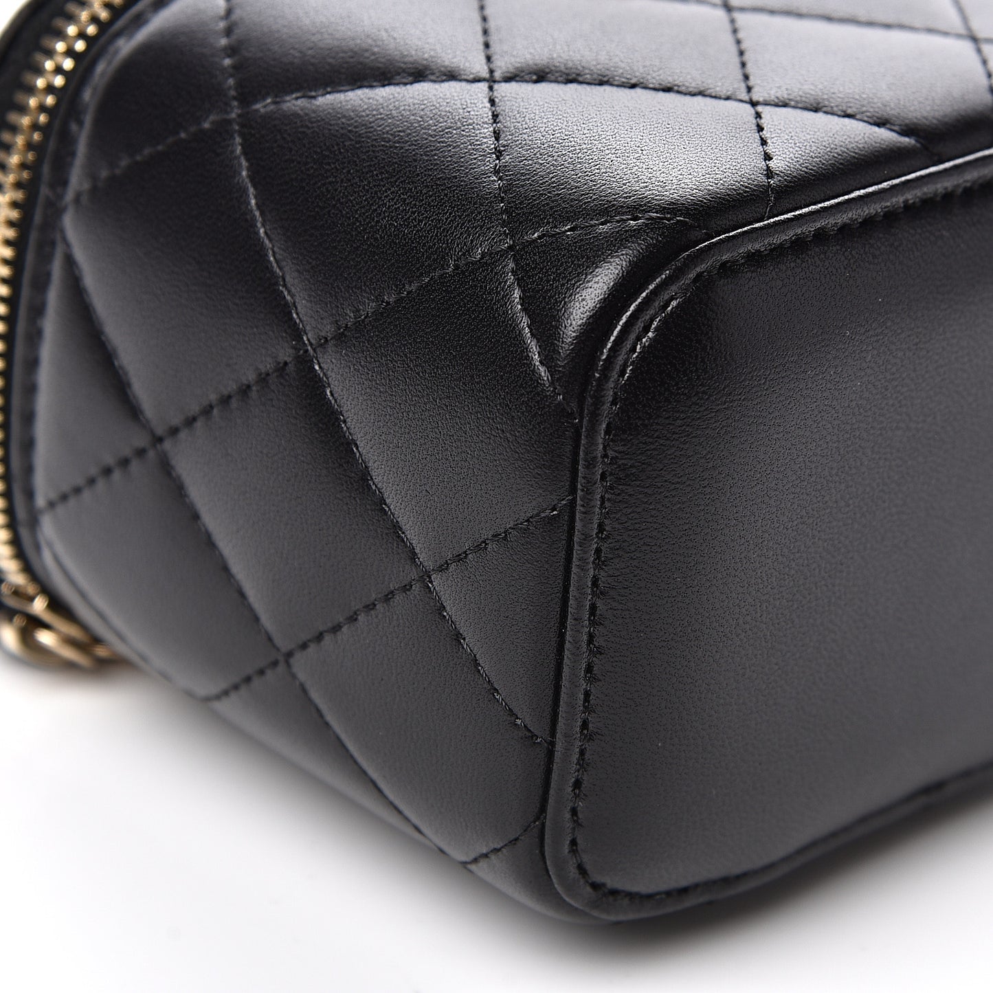 Lambskin Quilted Trendy Mini Vanity Case With Chain Black