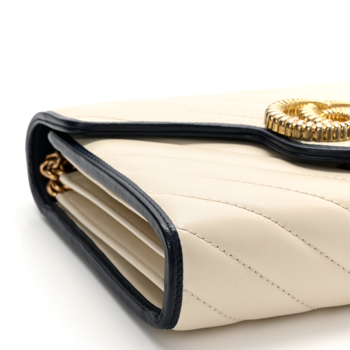 Vintage Effect Calfskin Matelasse Diagonal Torchon GG Marmont Chain Wallet Mystic White Blue Agata