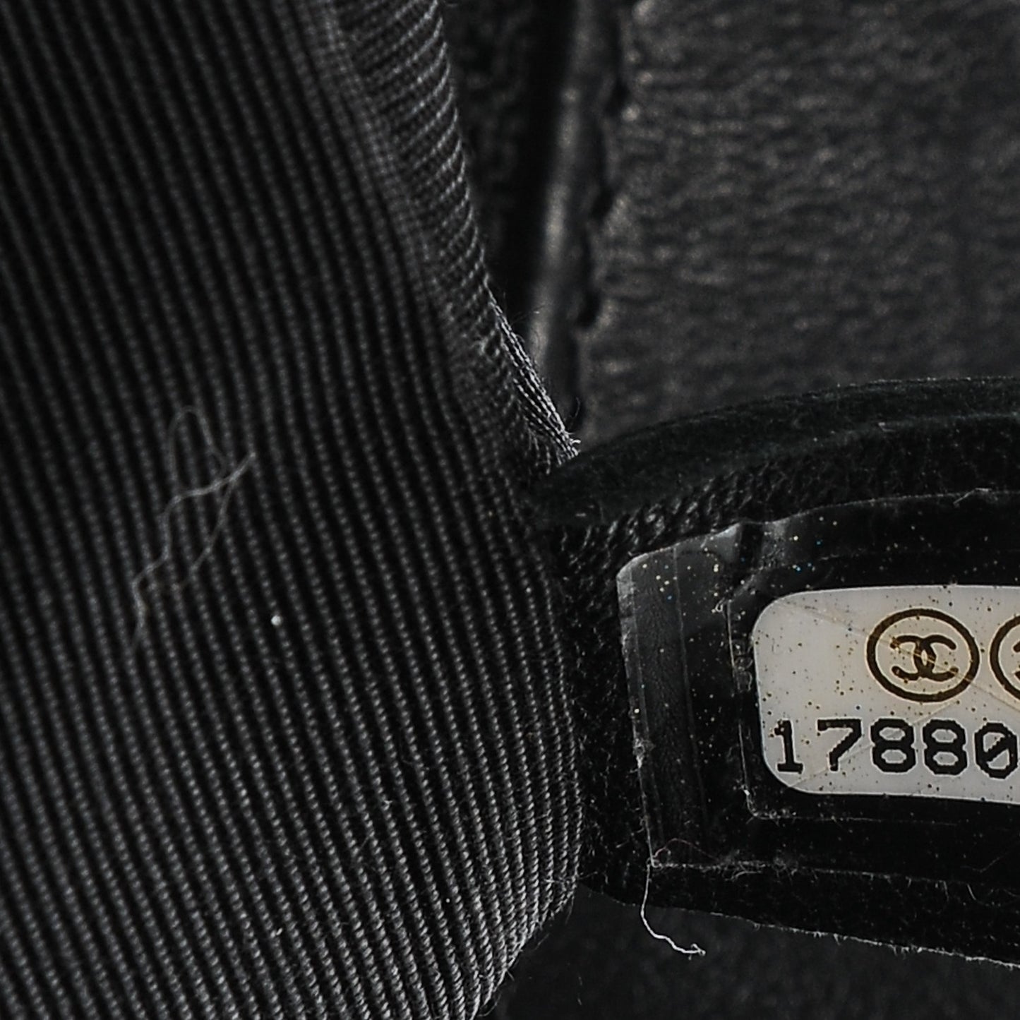 Calfskin Quilted Large Boy Flap Black