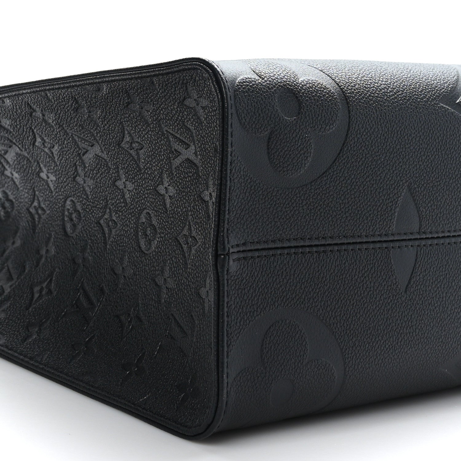Louis Vuitton Empreinte Monogram Giant Onthego MM Black 7 of 8