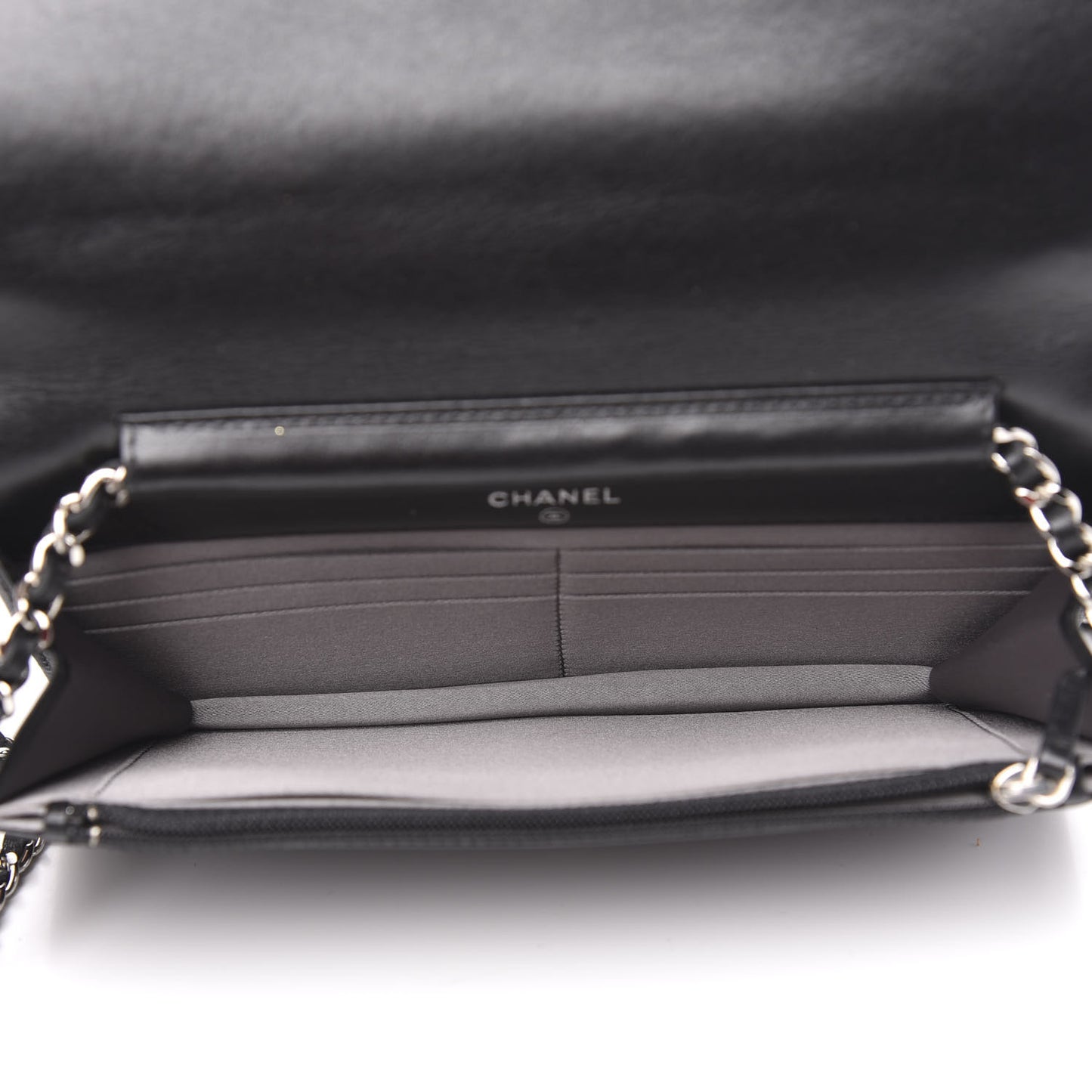 Lambskin Studded CC Wallet On Chain WOC Black