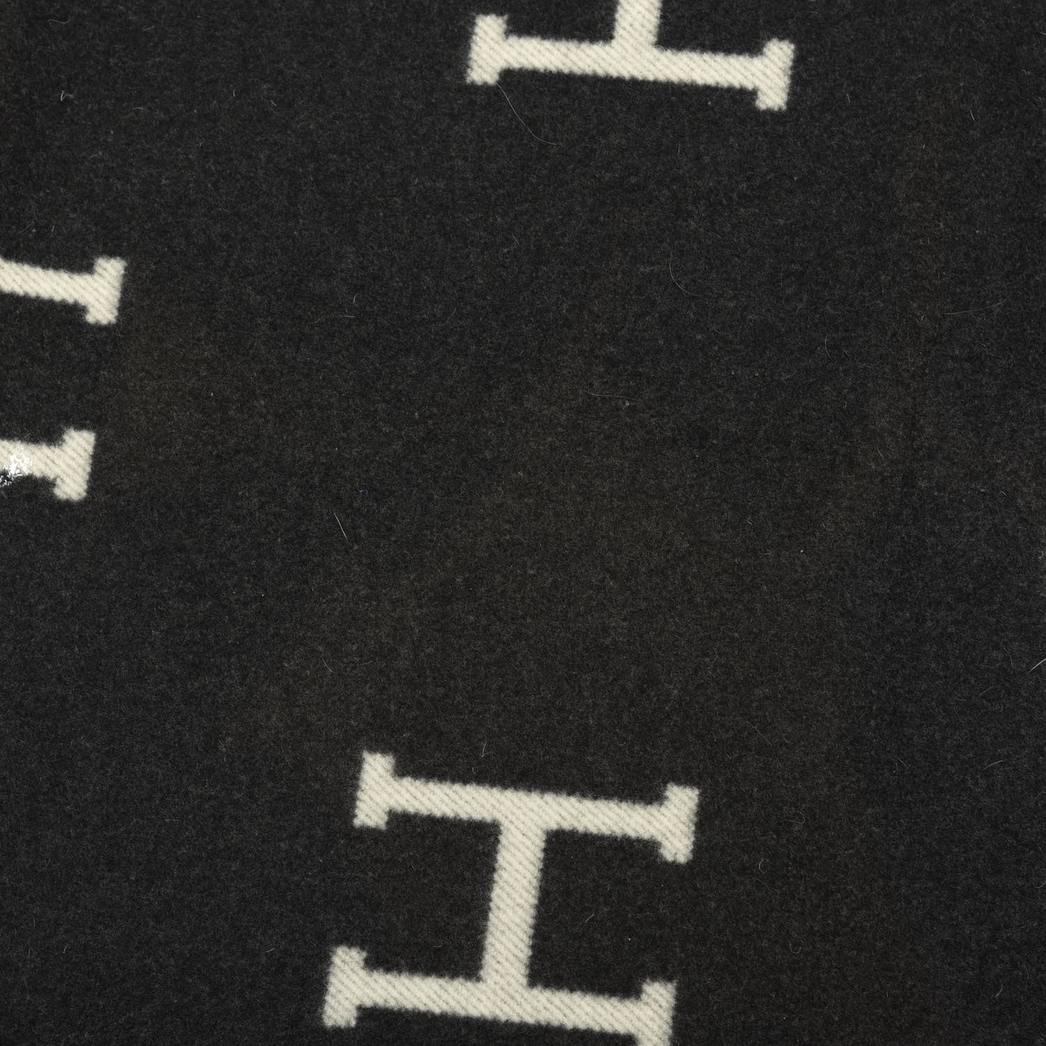 Hermes Wool Cashmere Avalon Blanket Ecru Gris Fonce 2 of 8