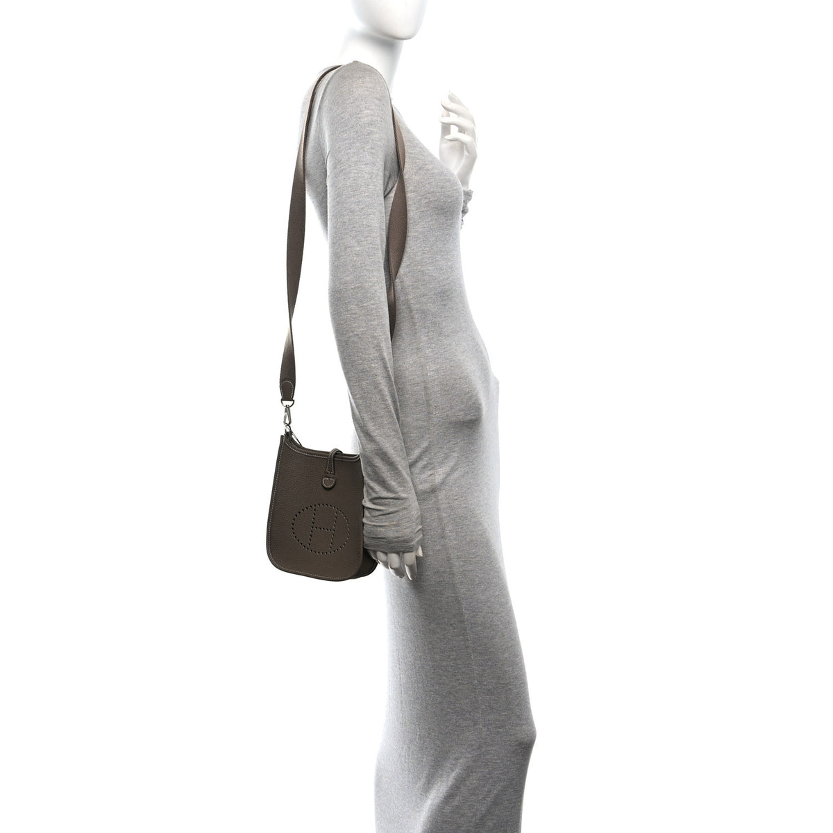 Hermes Taurillon Clemence Evelyne TPM Etoupe 2 of 12