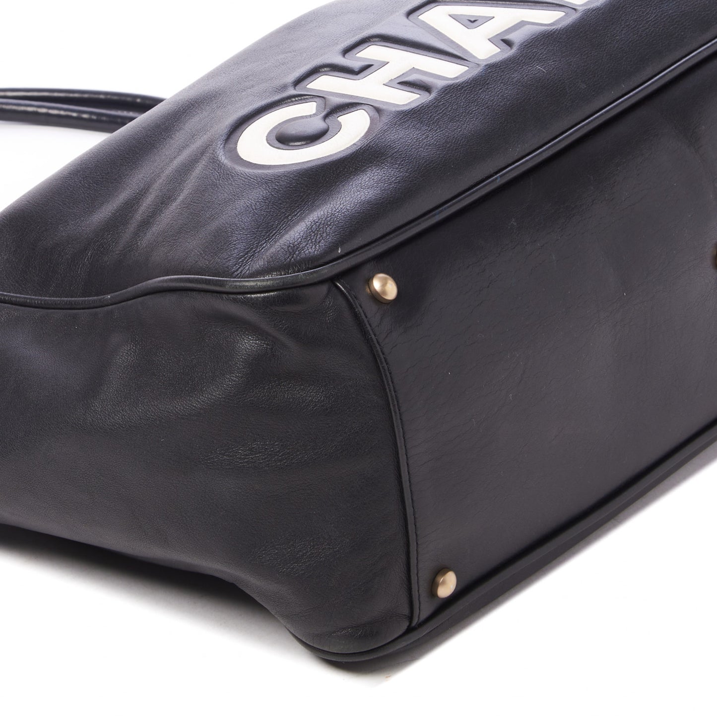 Lambskin Camellia Tote Black