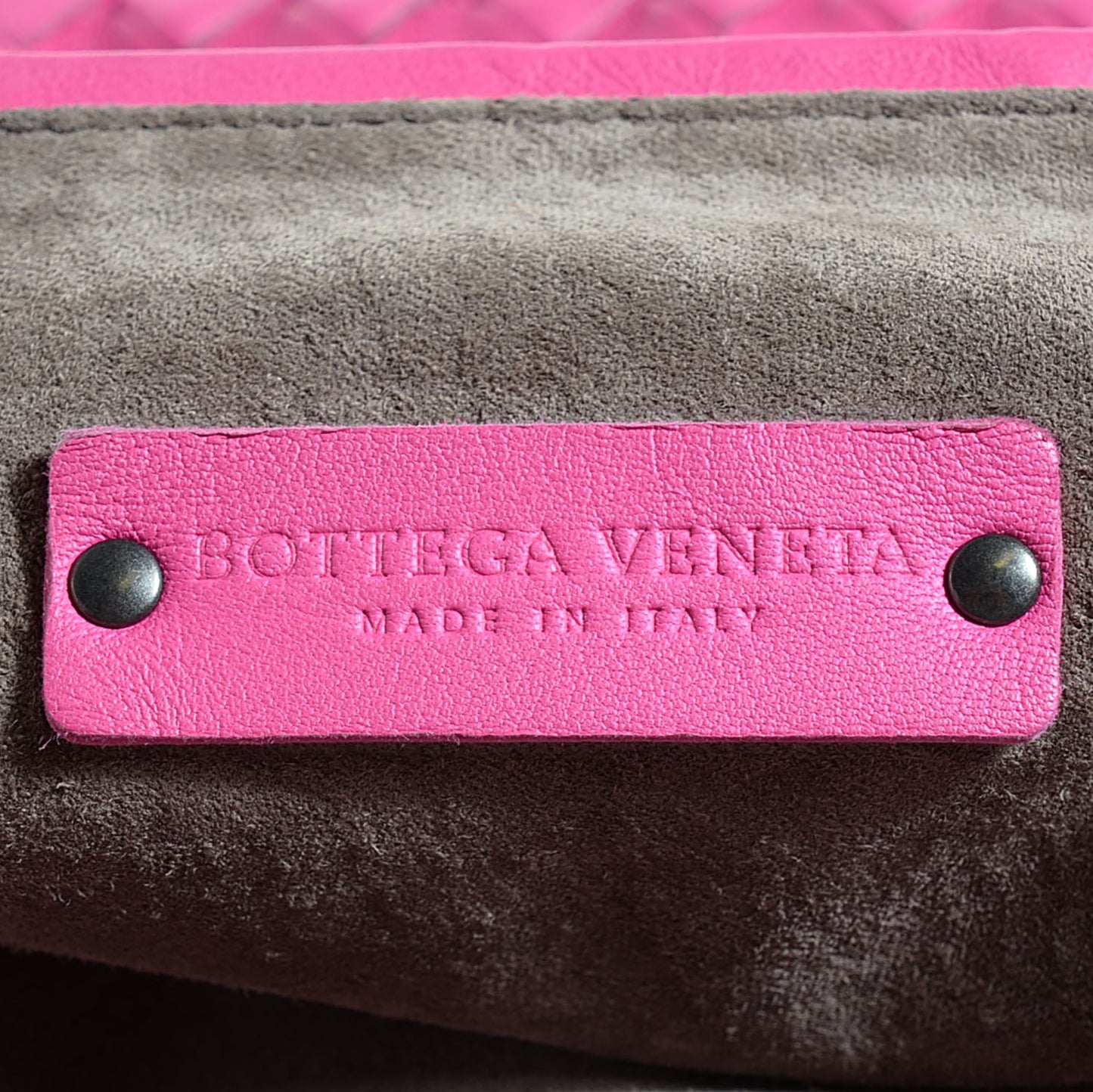 Nappa Intrecciato Large East West Seamless Tote Rosa Shock