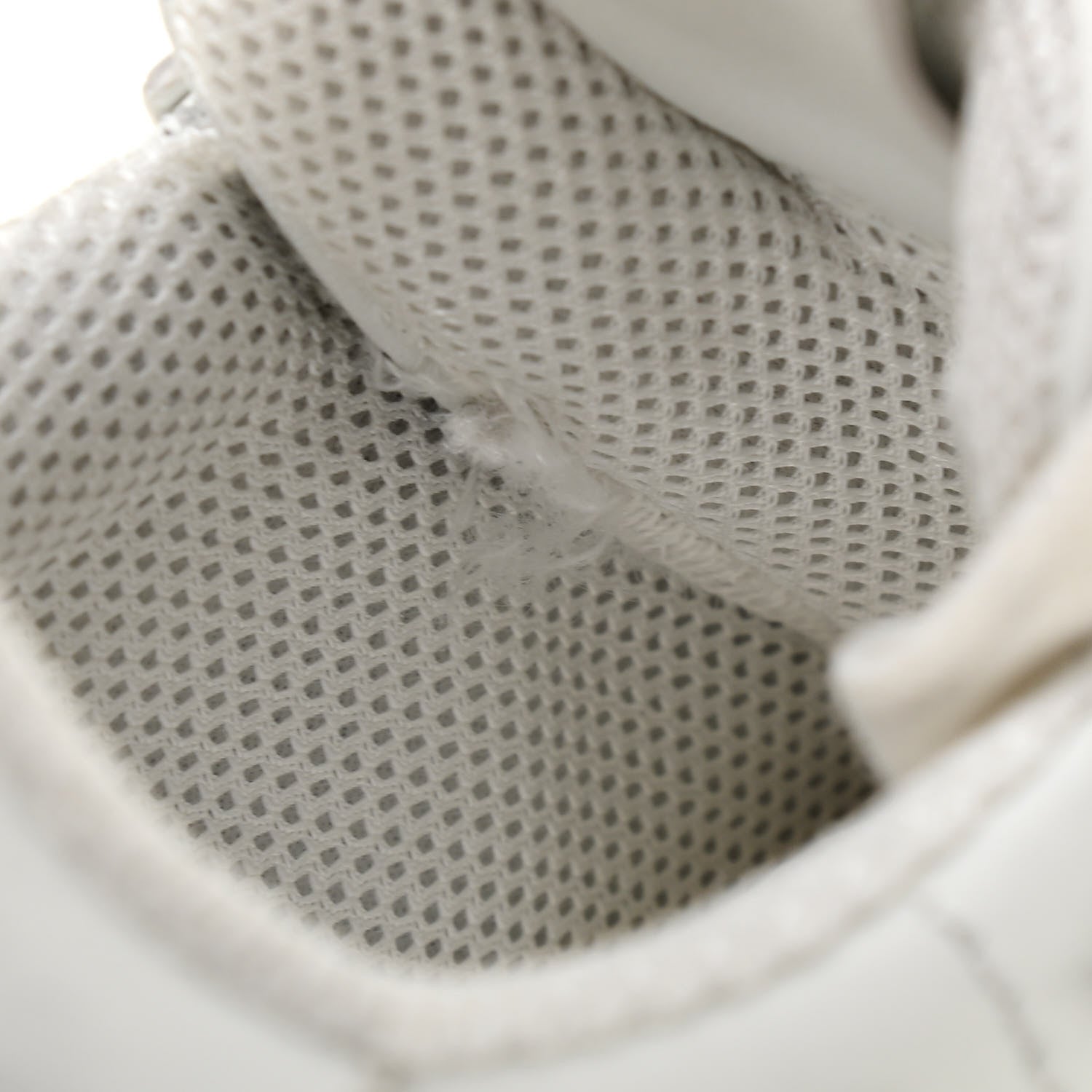 Valentino Garavani Calfskin Womens VL7N Sneakers 37.5 White Ice 9 of 16