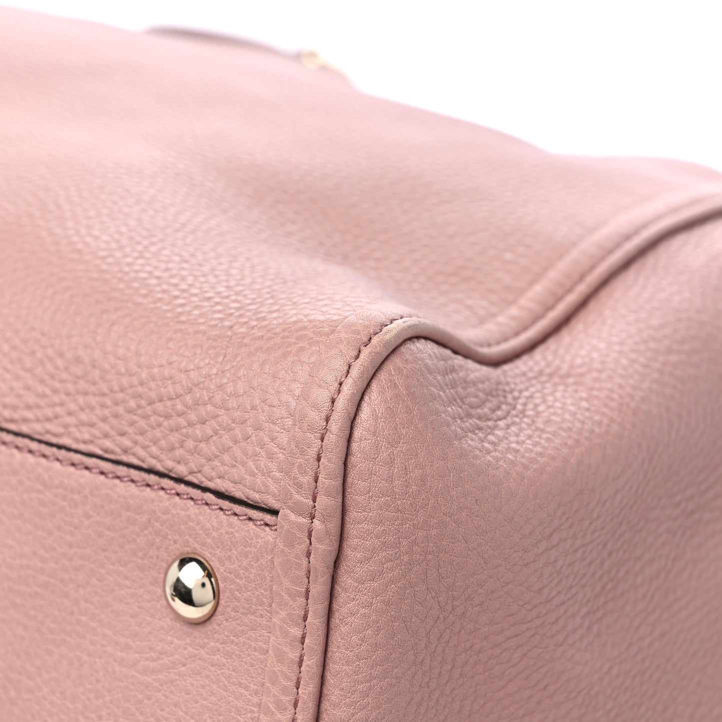Pebbled Calfskin Medium Soho Shoulder Bag Dark Cipria