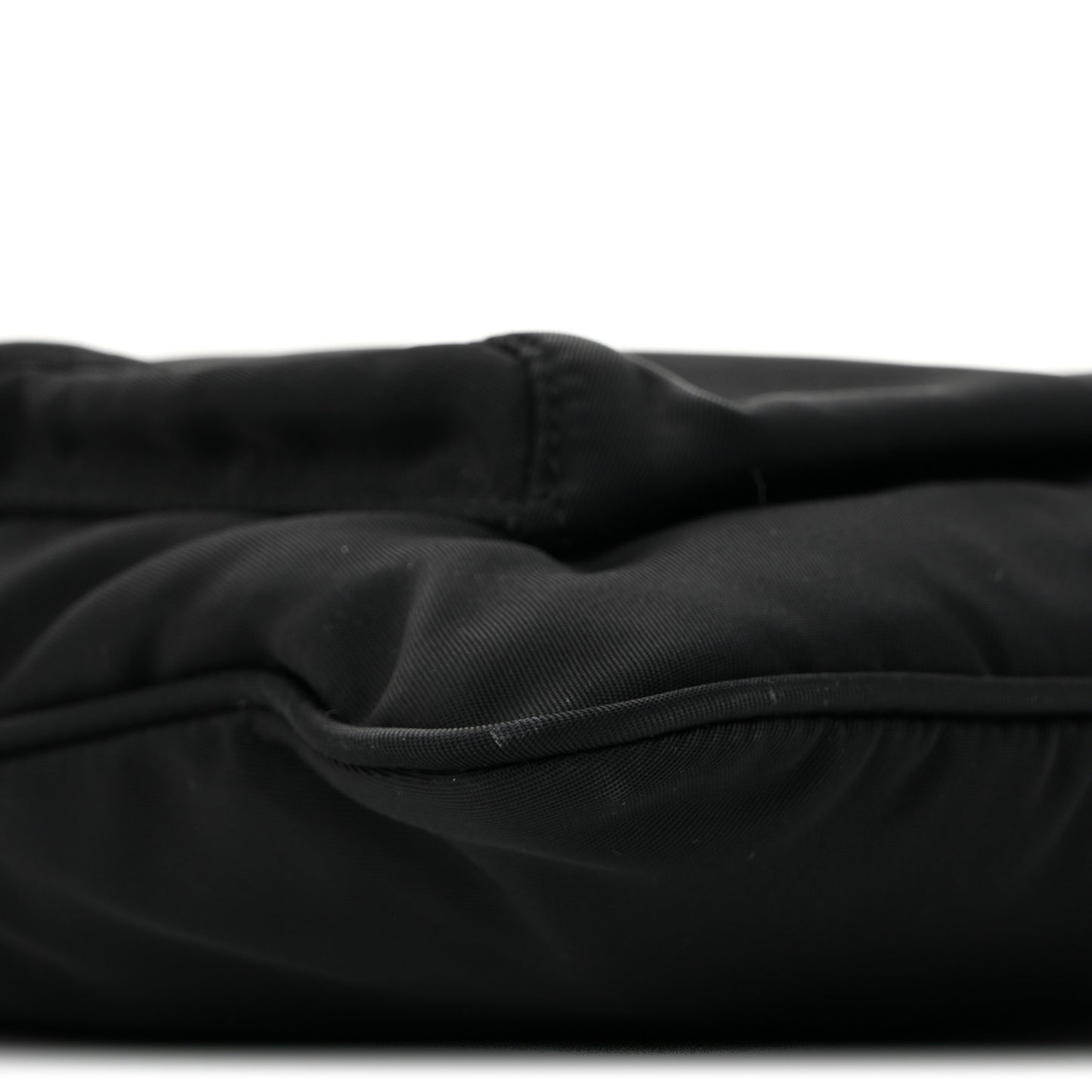 Tessuto Nylon Saffiano Flat Messenger Bag Black