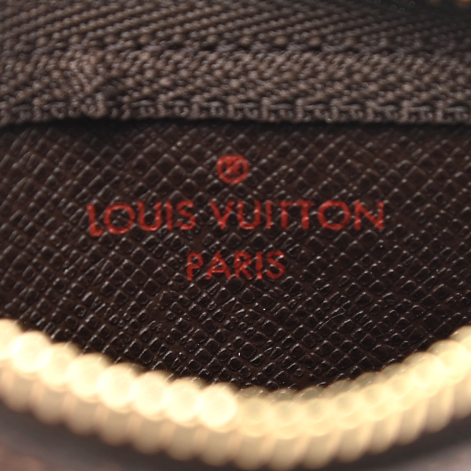 Louis Vuitton Damier Ebene Key Pouch 6 of 7