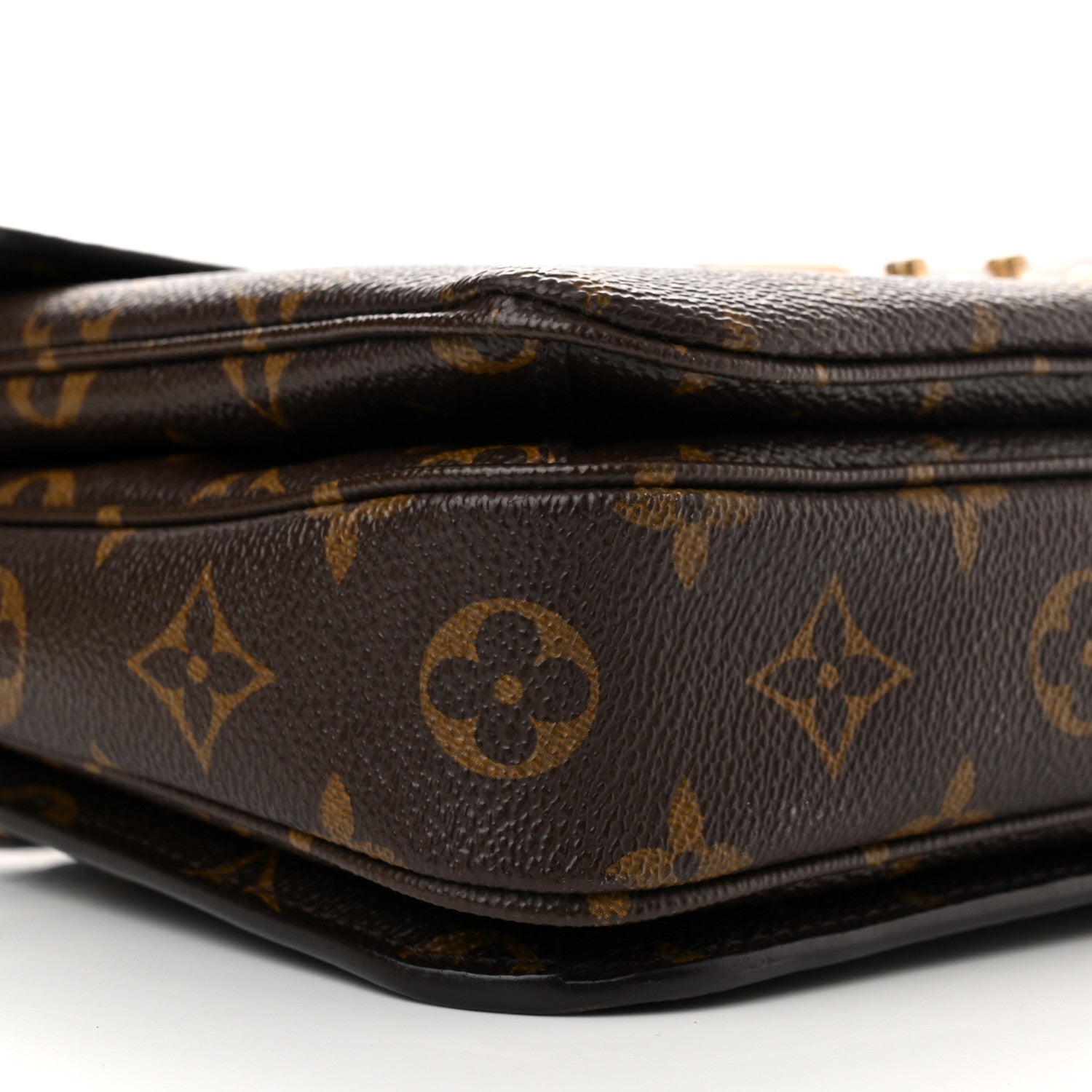 Louis Vuitton Monogram Pochette Metis 9 of 10