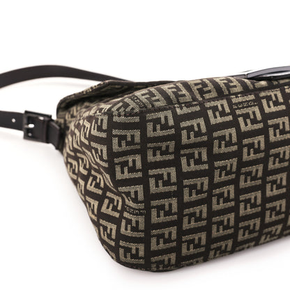 Fendi Zucchino Vitello Mama Baguette Testa di Moro Beige 12 of 14