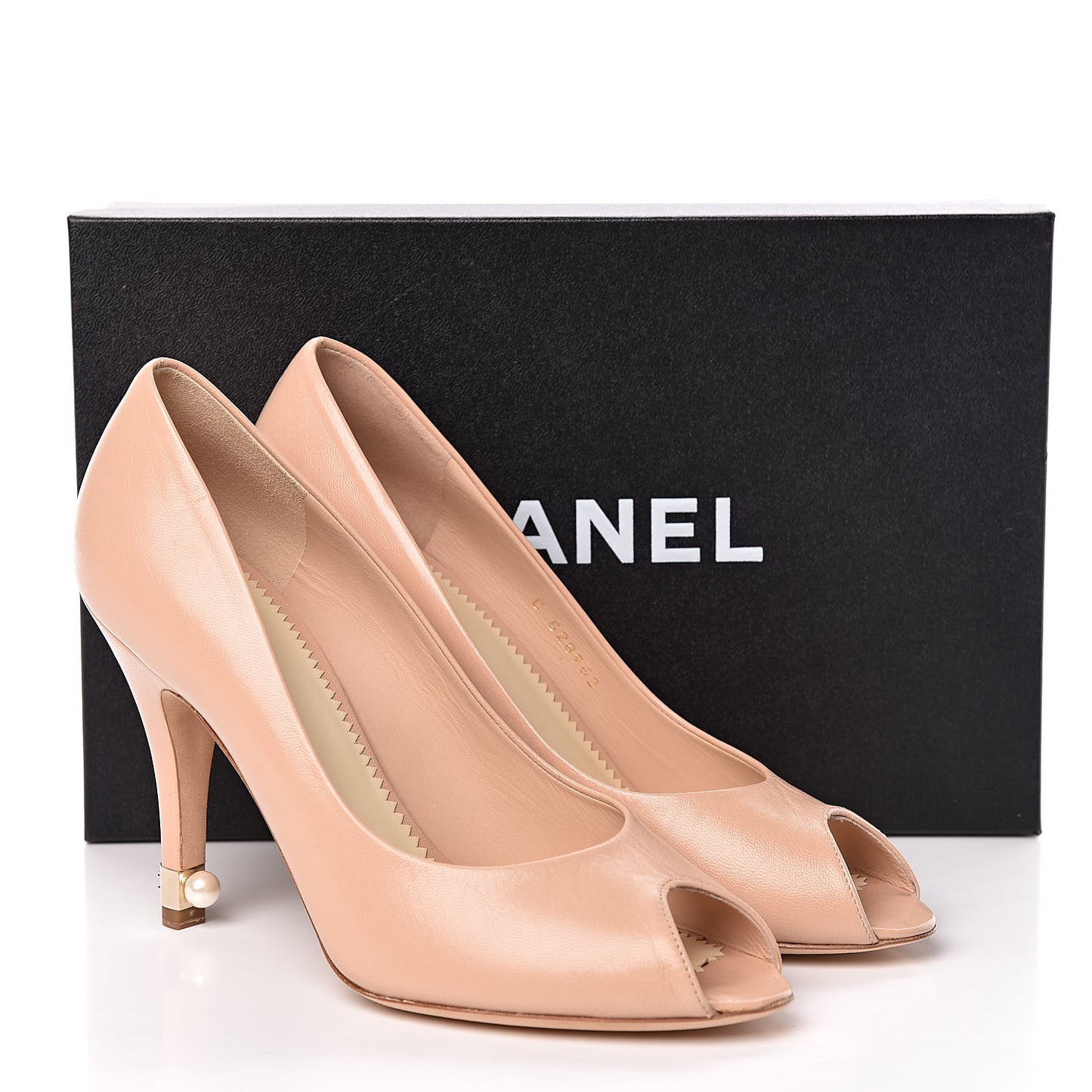 Lambskin Pearl Peep Toe Pumps 38 Beige Clair