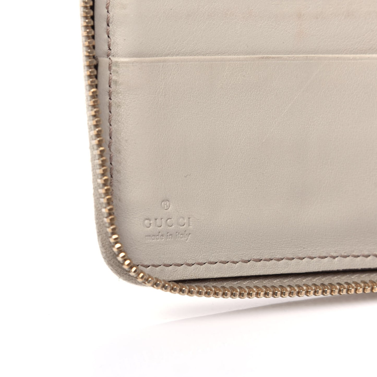 Guccissima Metal Bar Zip Around Organizer Wallet White