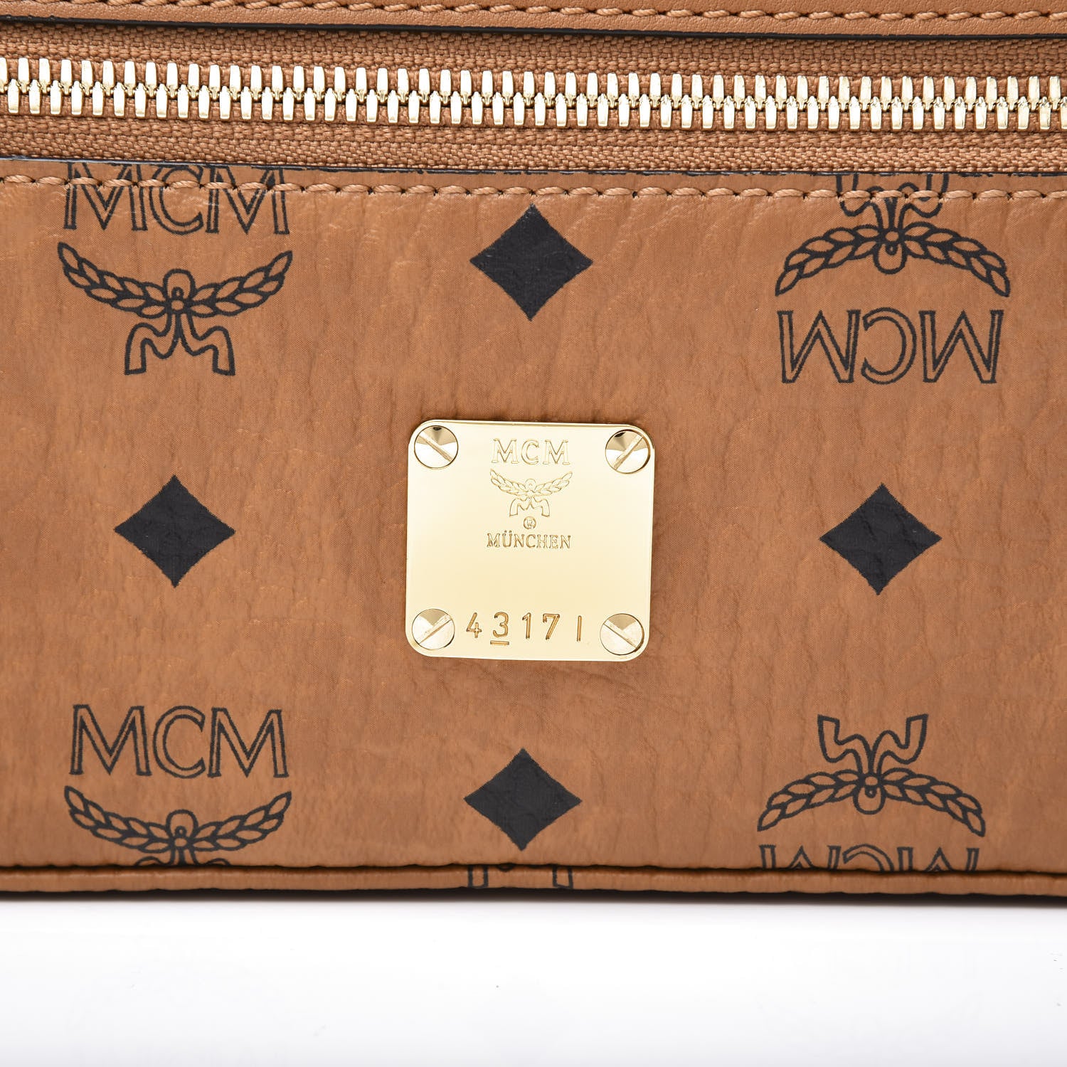 MCM Visetos Vanity Case Cognac 8 of 8