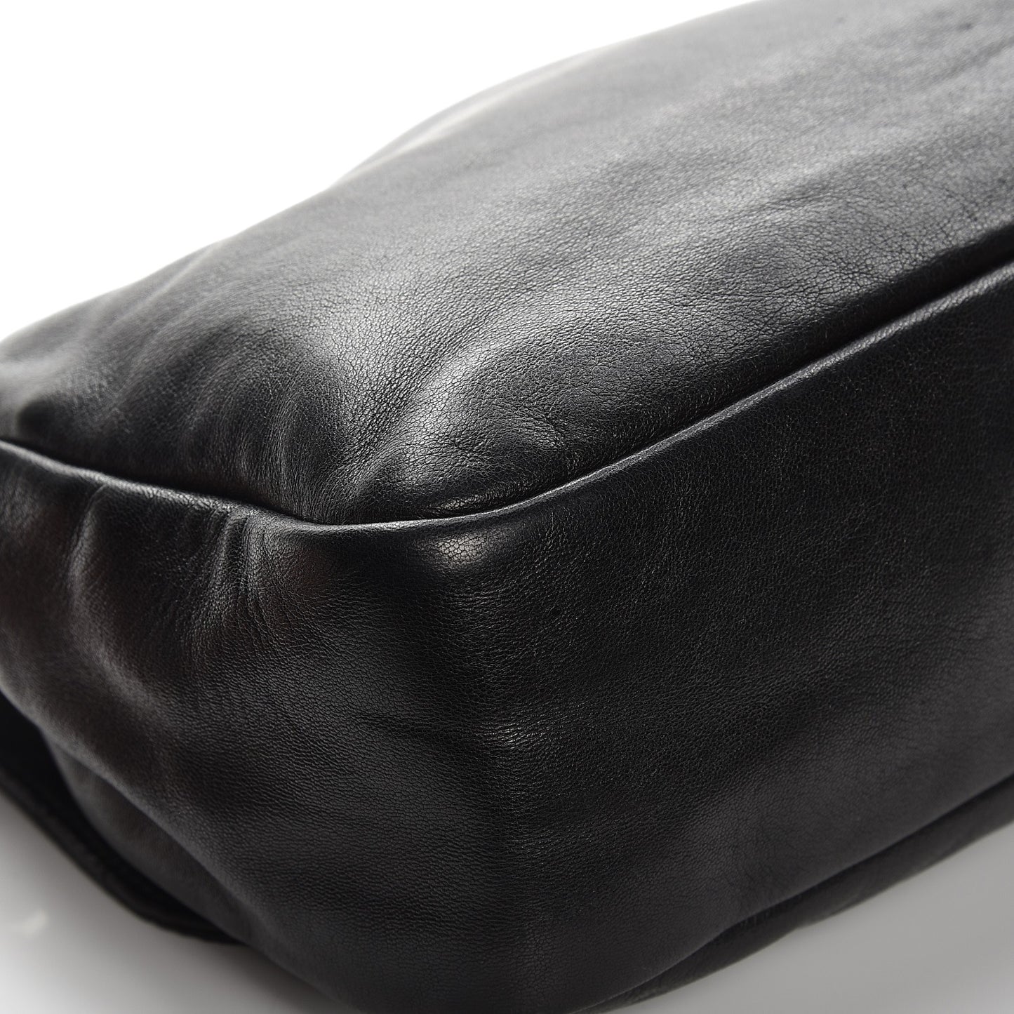 Lambskin Medium Soft and Chain Flap Black