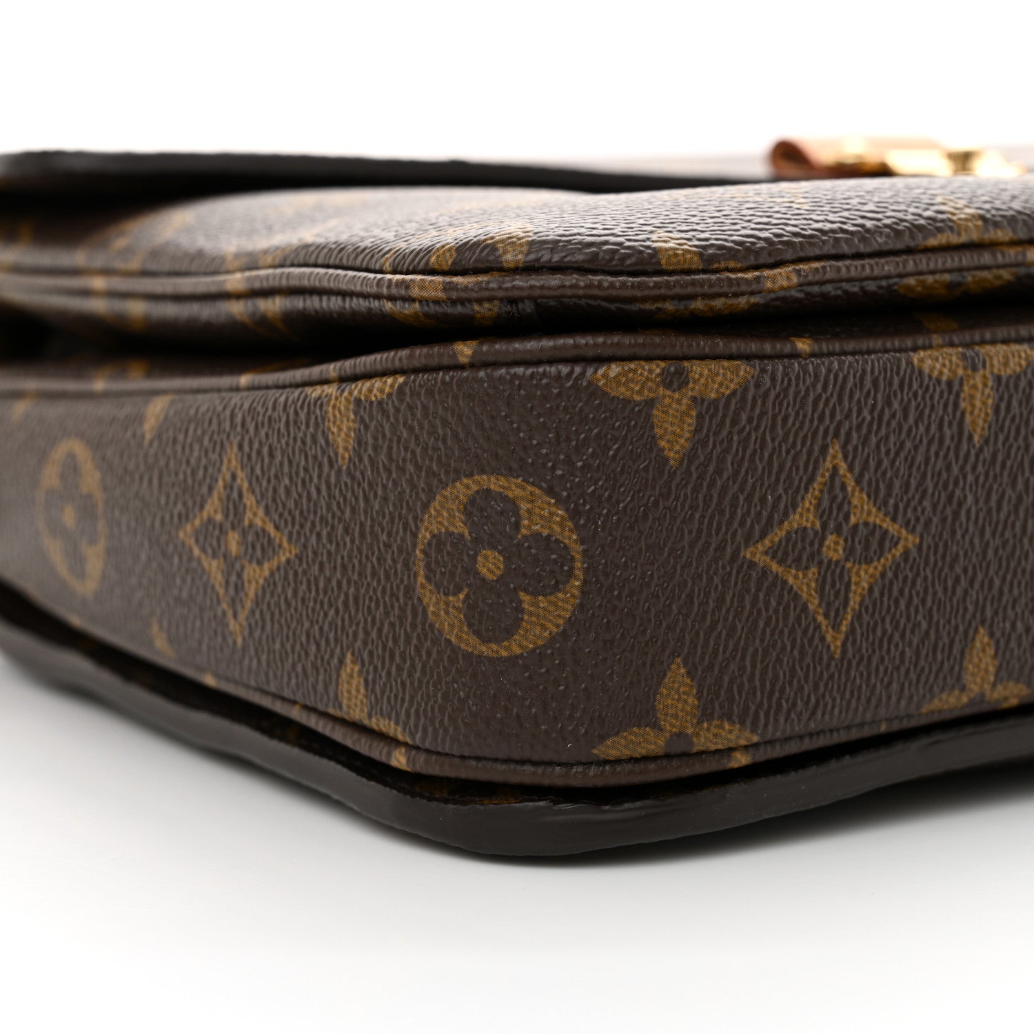 Louis Vuitton Monogram Pochette Metis 8 of 9