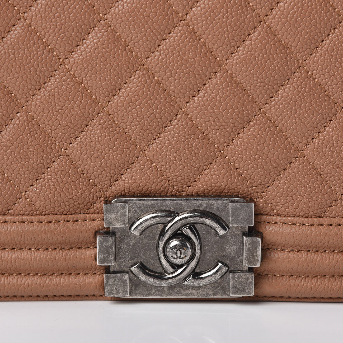 Caviar Quilted New Medium Boy Flap Dark Beige