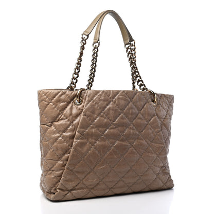 Chanel Crumpled Grained Calfskin Large Coco Pleats Tote Beige 2 of 9