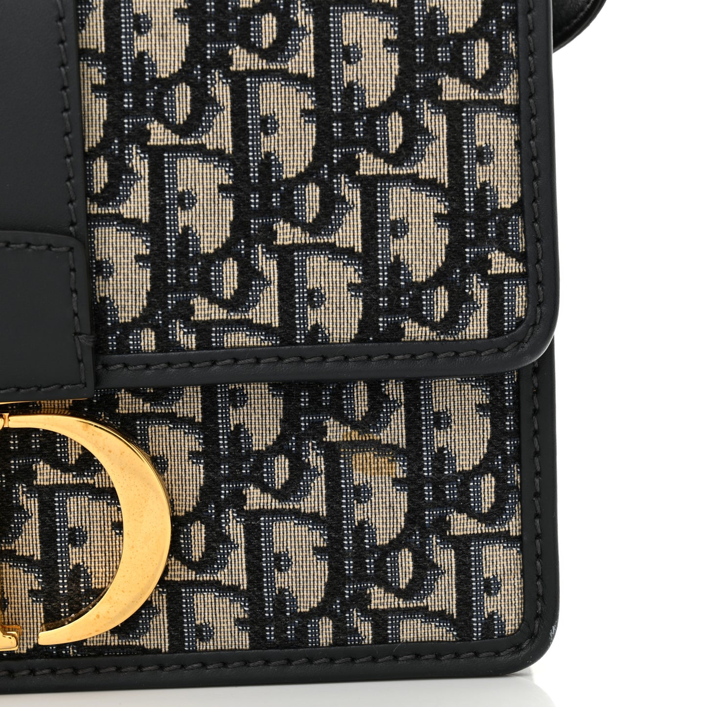 Oblique 30 Montaigne Flap Bag Blue