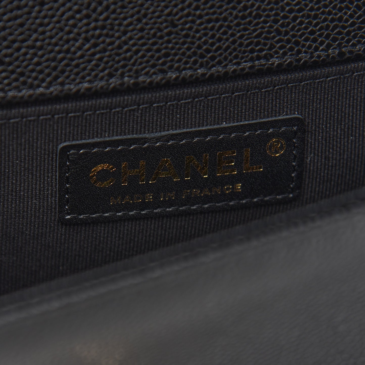 Caviar Chevron Quilted Medium Boy Flap Black
