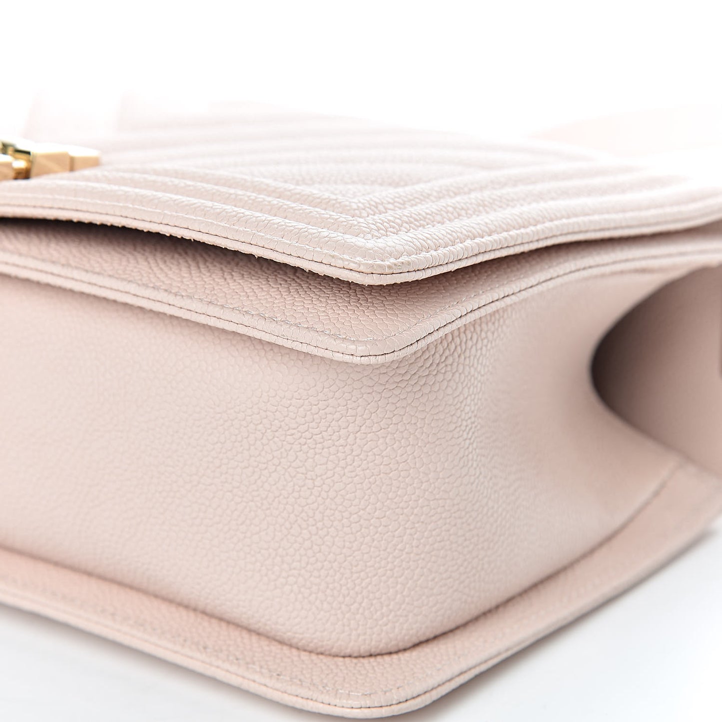 Caviar Chevron Quilted Medium Boy Flap Nude