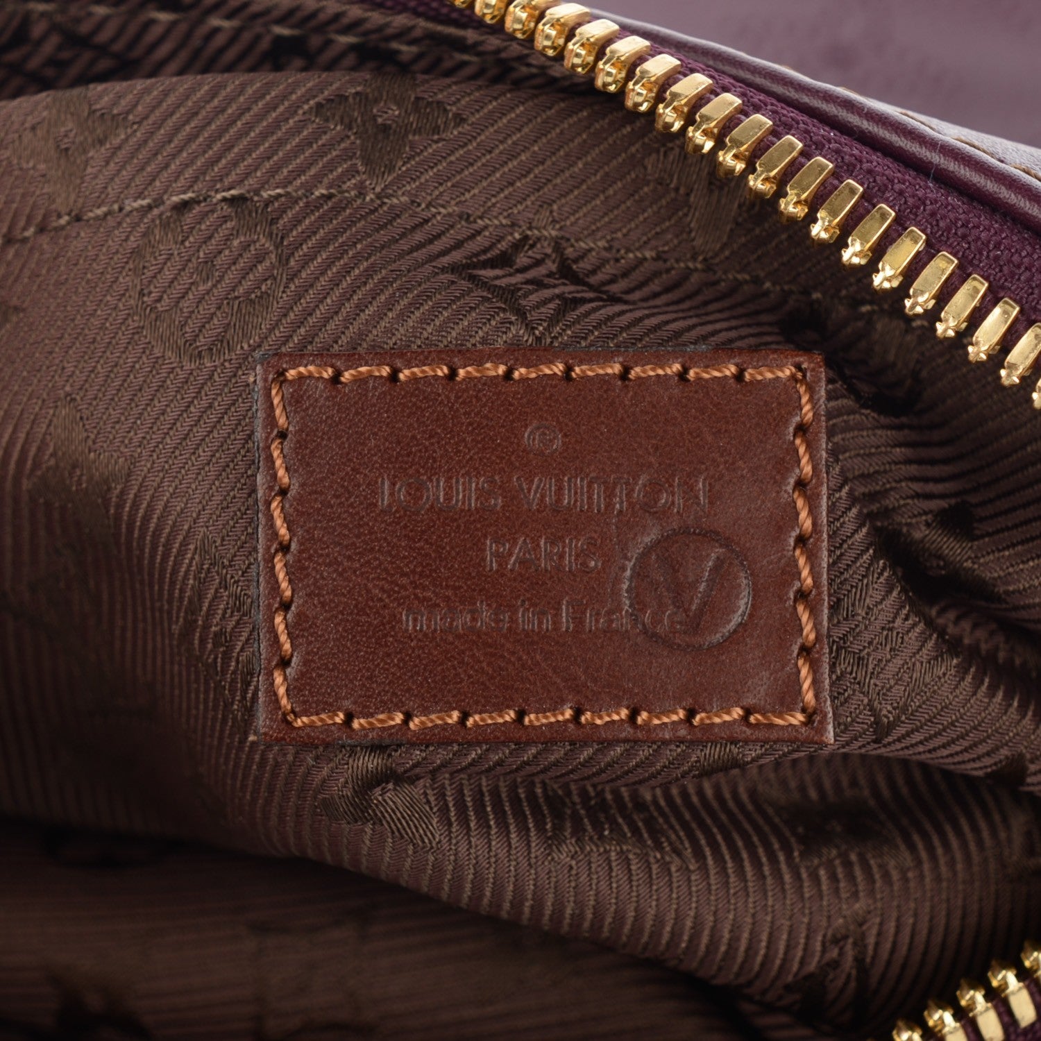 Louis Vuitton Mahina Onatah Pochette Aubergine 5 of 7