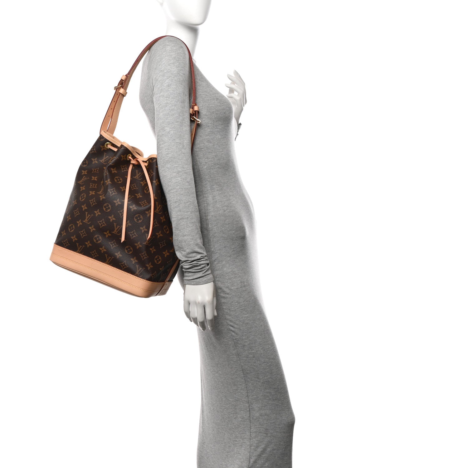Louis Vuitton Monogram Noe 2 of 13