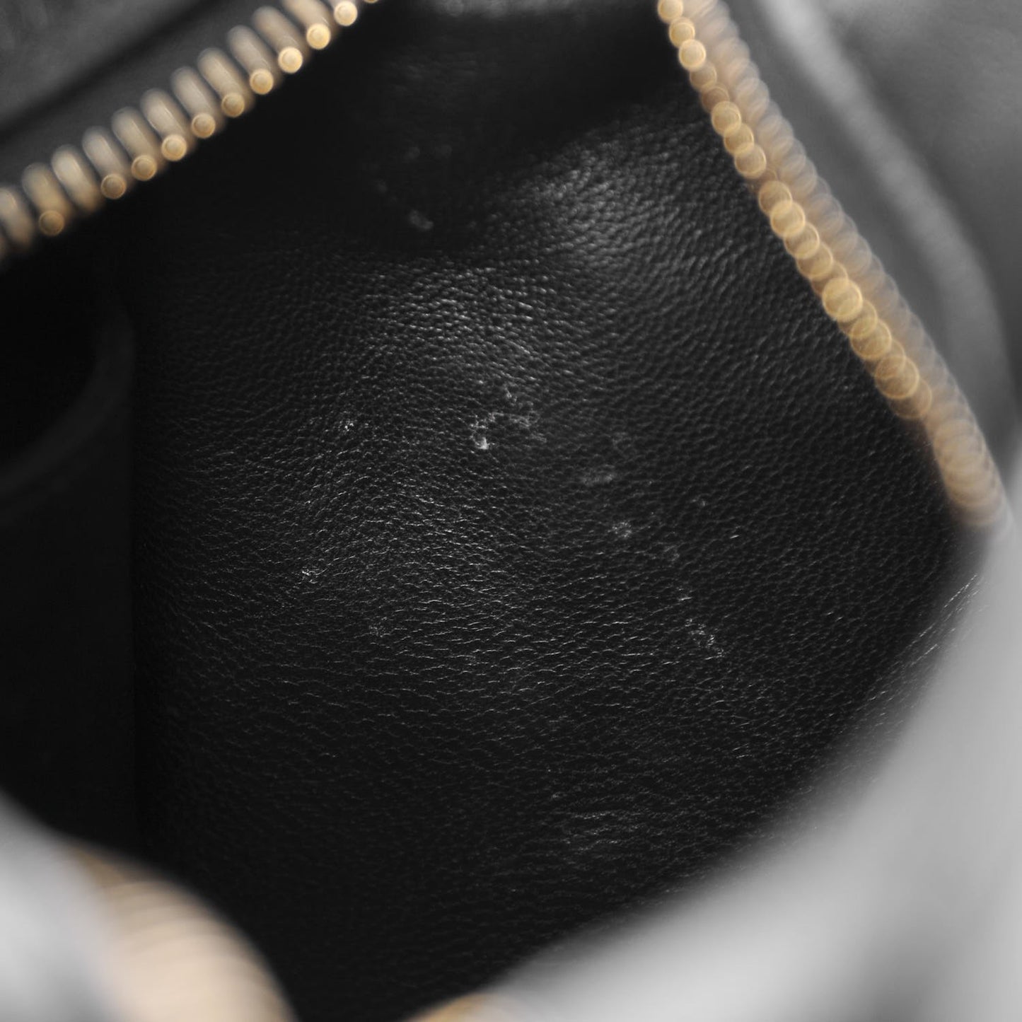 Saffiano City Calf Esplanade Crossbody Bag Black