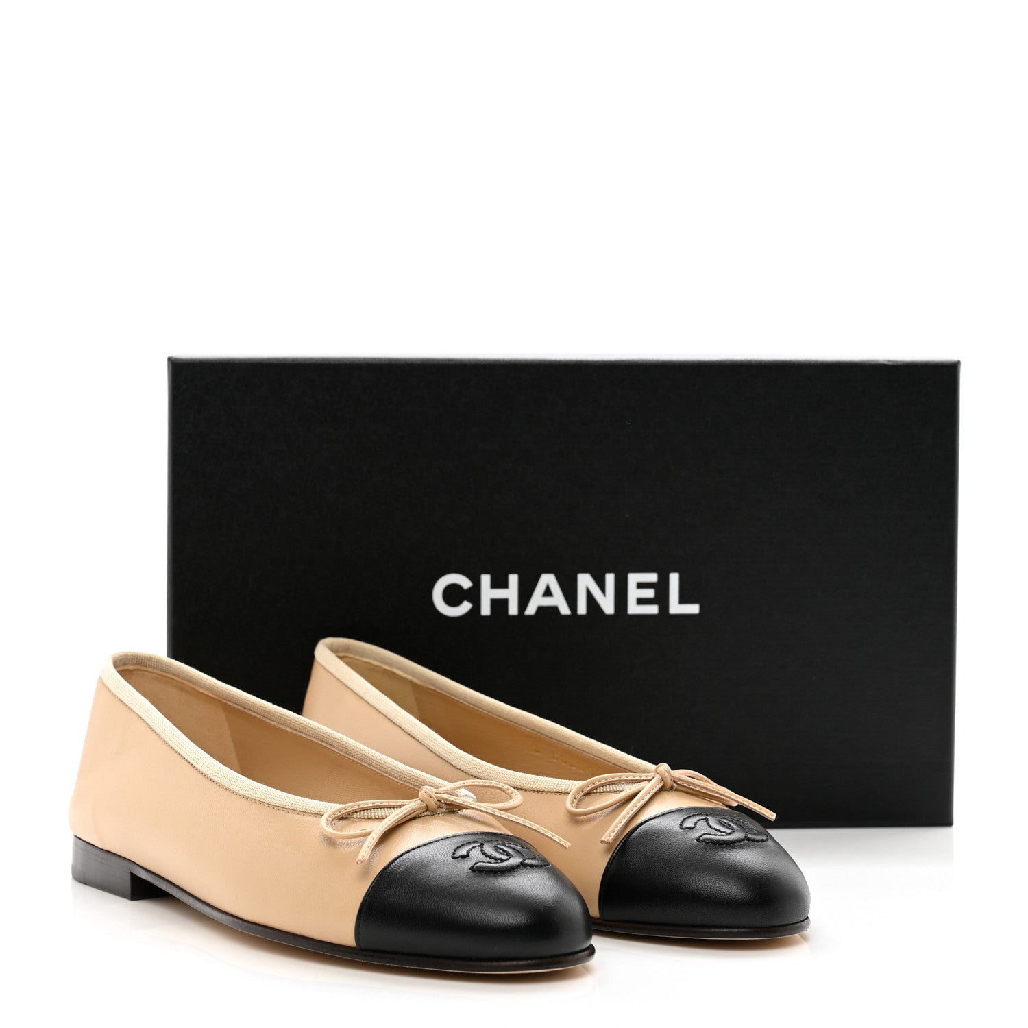 Chanel Lambskin Cap Toe CC Ballerina Flats 36.5 Beige Black 9 of 9