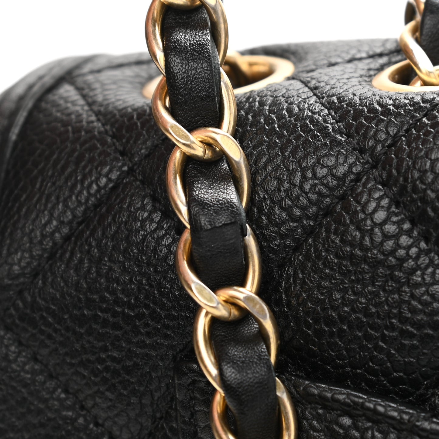 Caviar Quilted Medium CC Filigree Flap Black