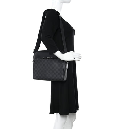Louis Vuitton Damier Graphite Dayton Reporter PM 2 of 10