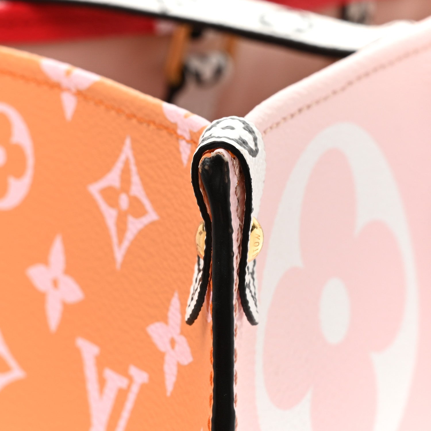 Louis Vuitton Monogram Giant Onthego GM Rouge Rose 21 of 23