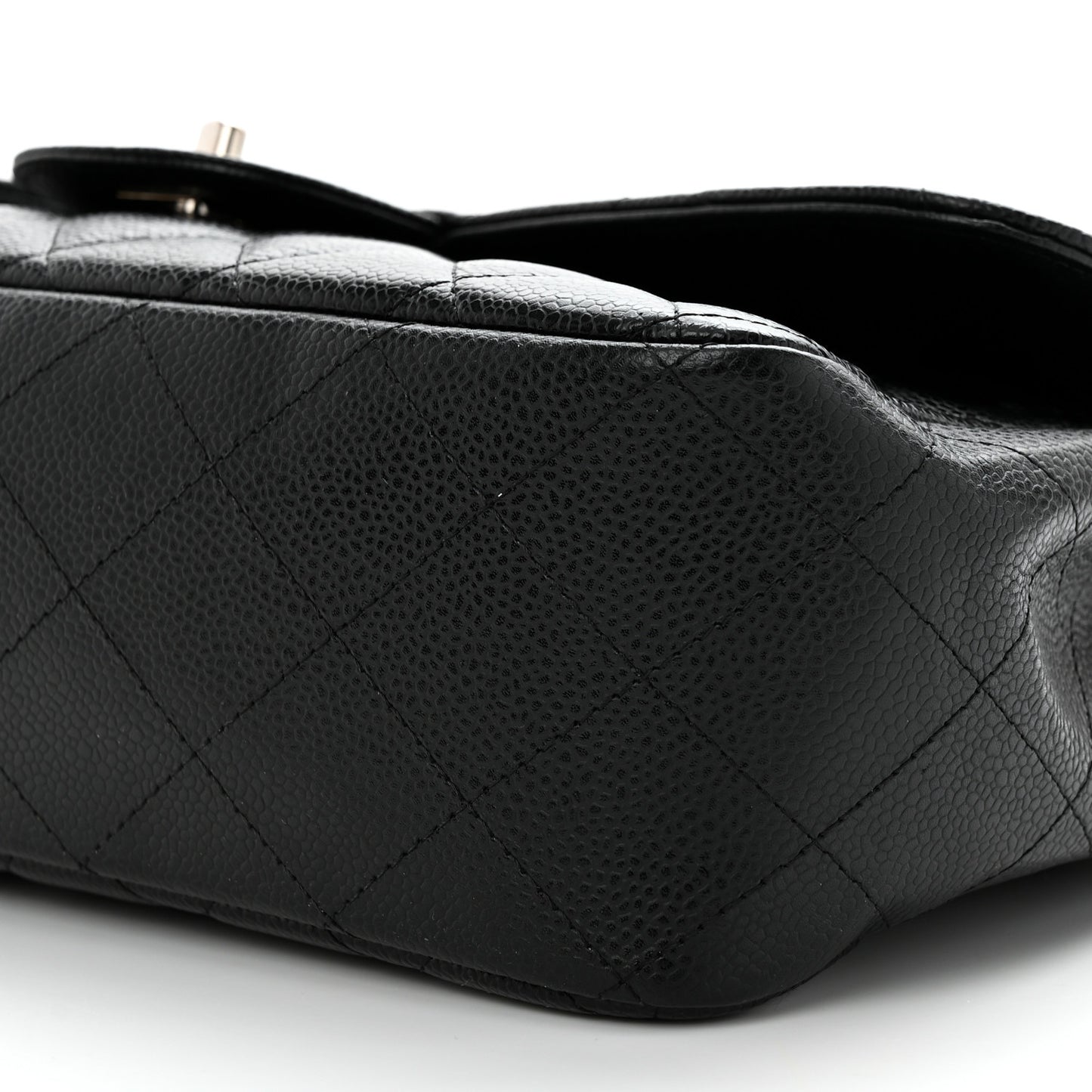 Caviar Quilted Jumbo Single Flap Black