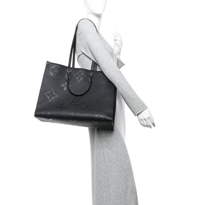 Louis Vuitton Empreinte Monogram Giant Onthego GM Black 2 of 9