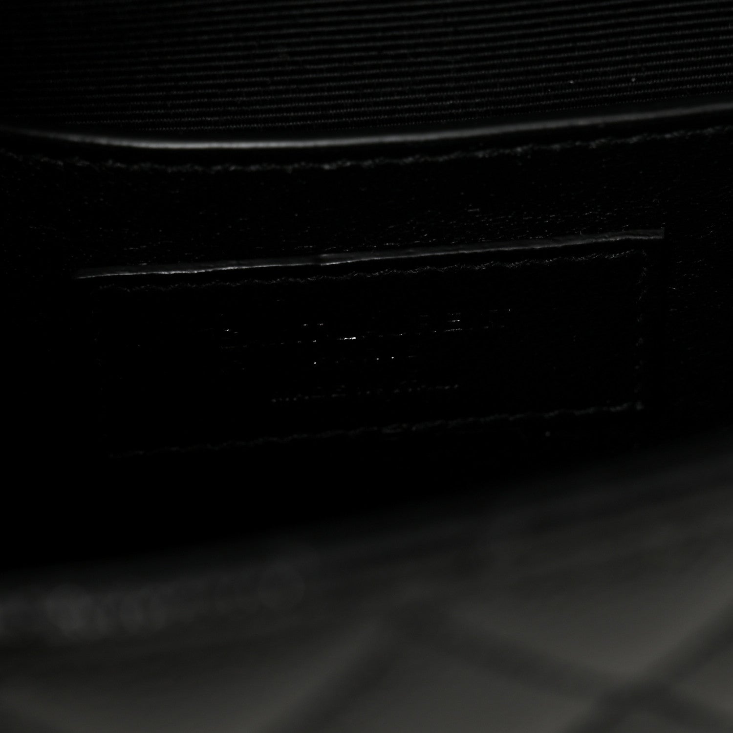 Saint Laurent Grain De Poudre Textured Mixed Matelasse Triquilt Small Monogram Monochrome Satchel Black 6 of 10