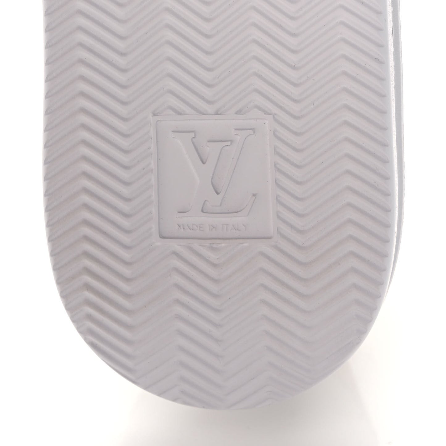 Grained Calfskin Embossed Monogram Mens Beverly Hills Sneakers 7 White