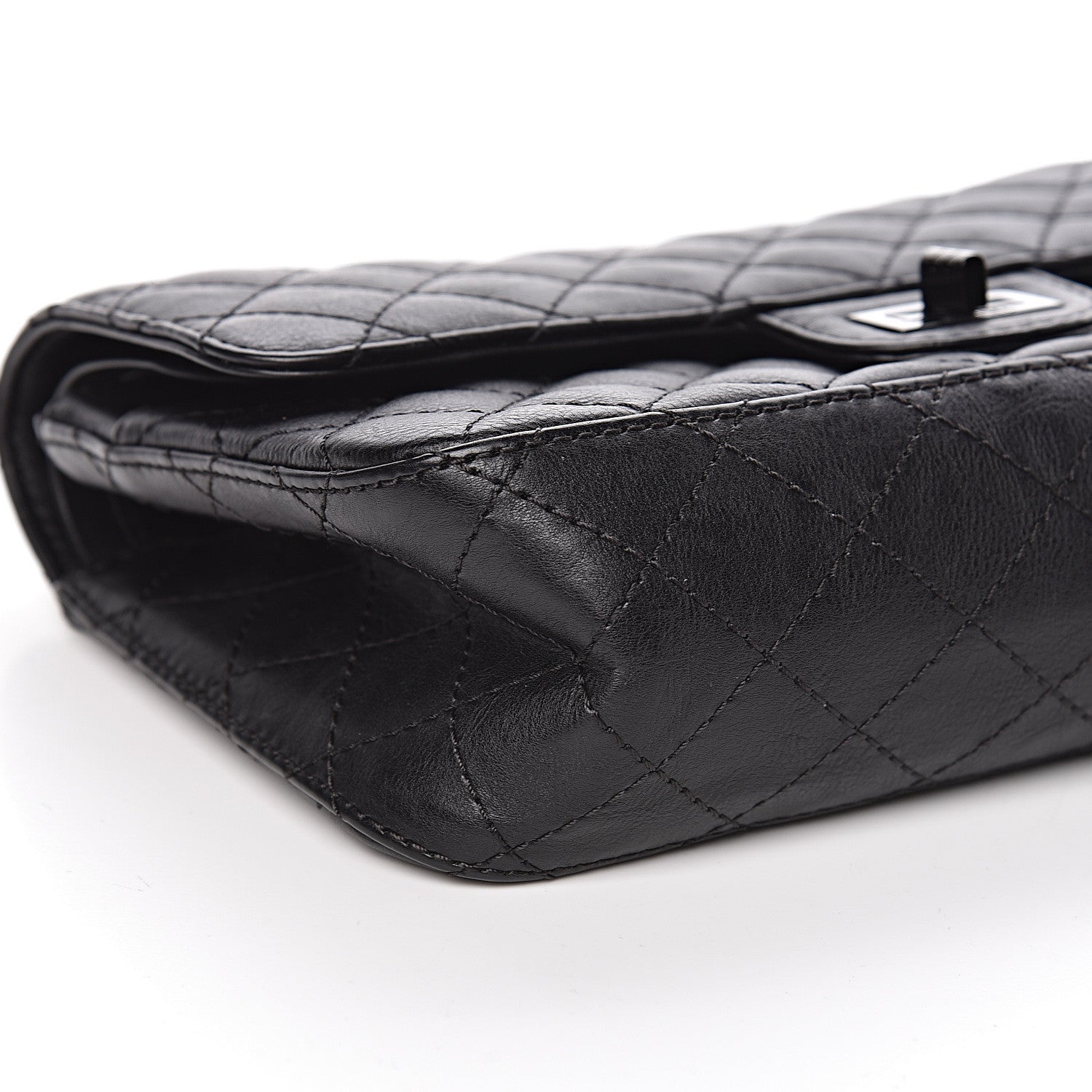 Chanel Calfskin Quilted 2.55 Reissue 225 Flap So Black 9 of 12