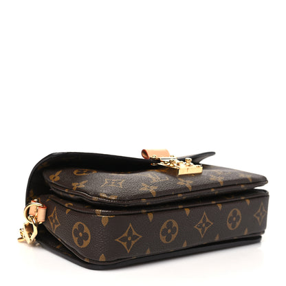 Louis Vuitton Monogram Pochette Metis East West 4 of 10