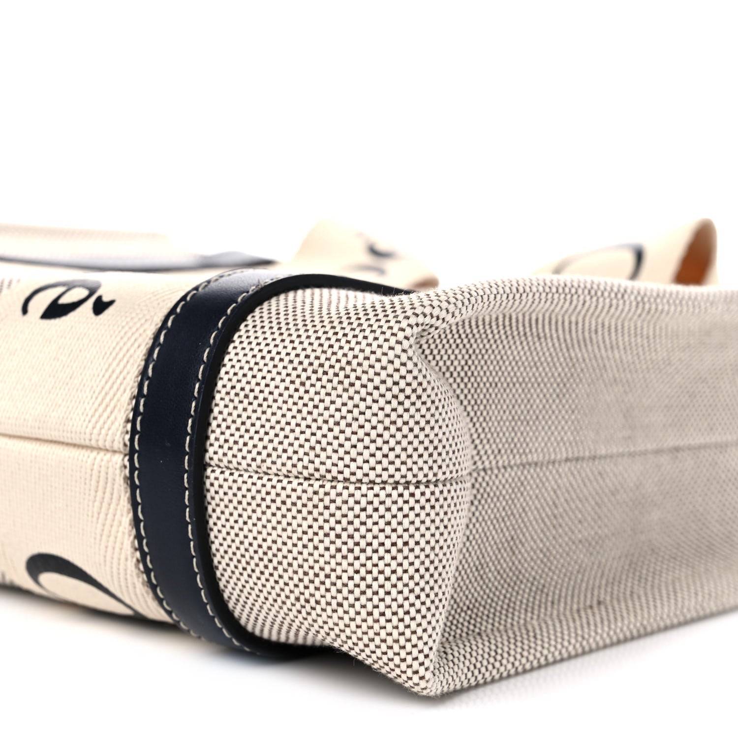 Chloe Cotton Calfskin Small Woody Ribbon Tote White 17 of 25