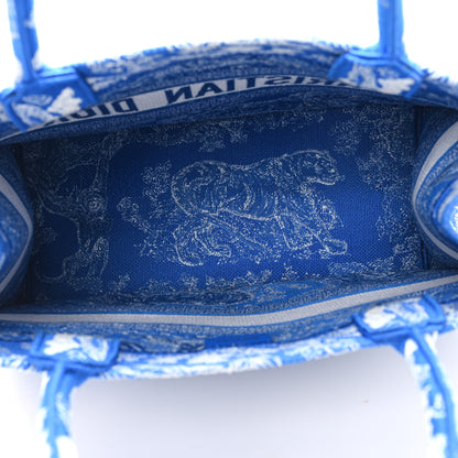 Christian Dior Canvas Embroidered Medium Dioriviera Toile De Jouy Book Tote Fluorescent Blue 5 of 10