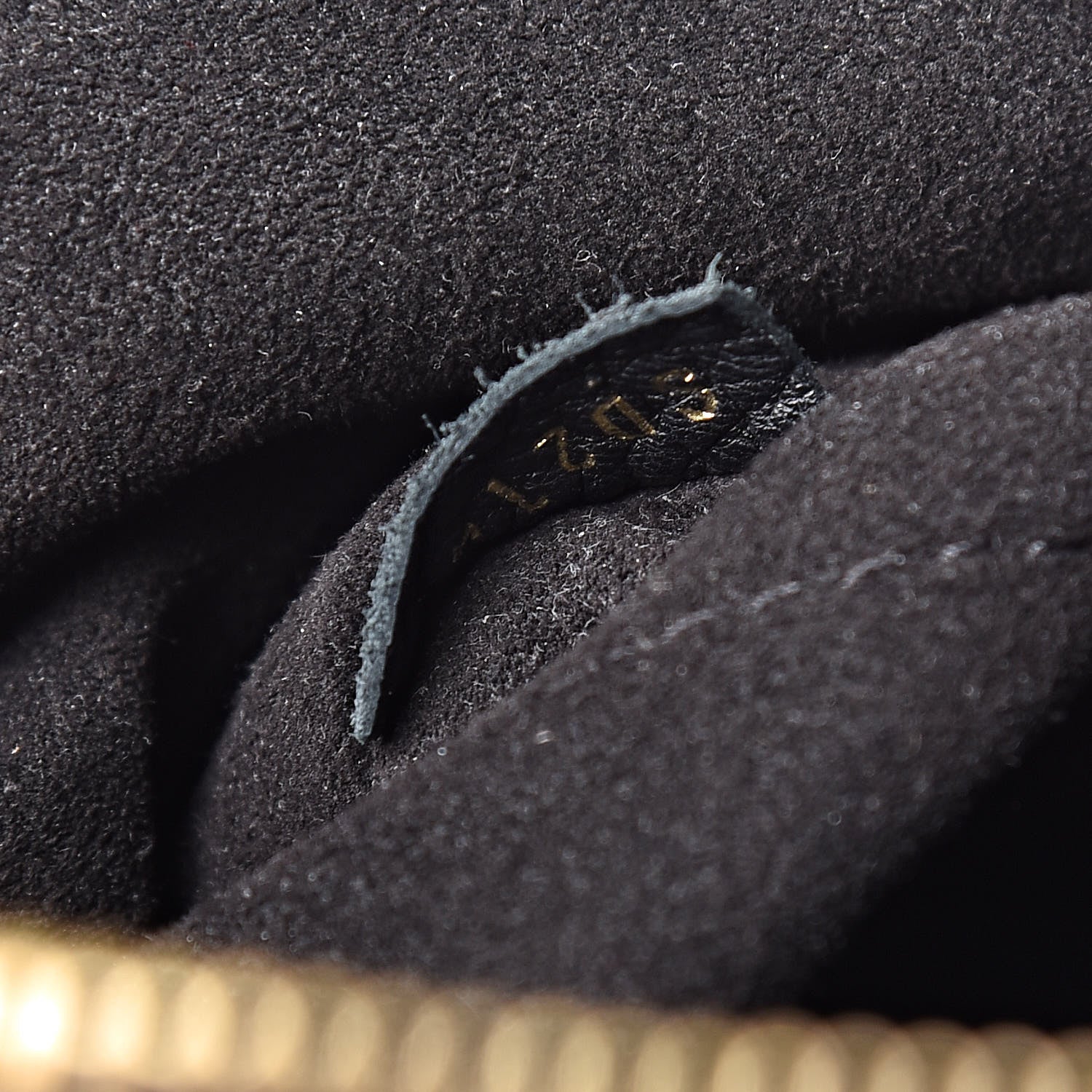 Louis Vuitton Monogram Retiro NM Black 9 of 18