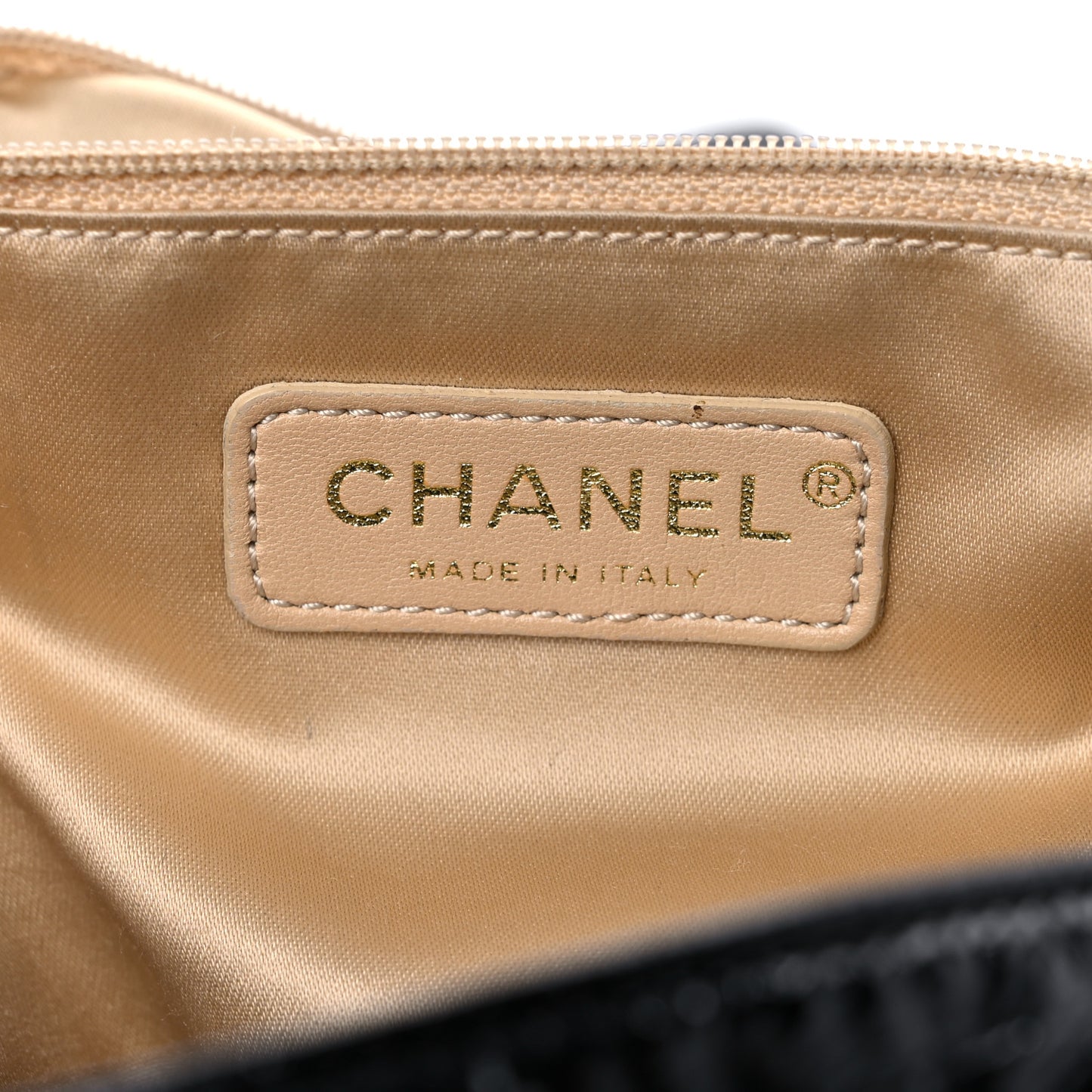 Vinyl XL Rock and Chain Flap Black