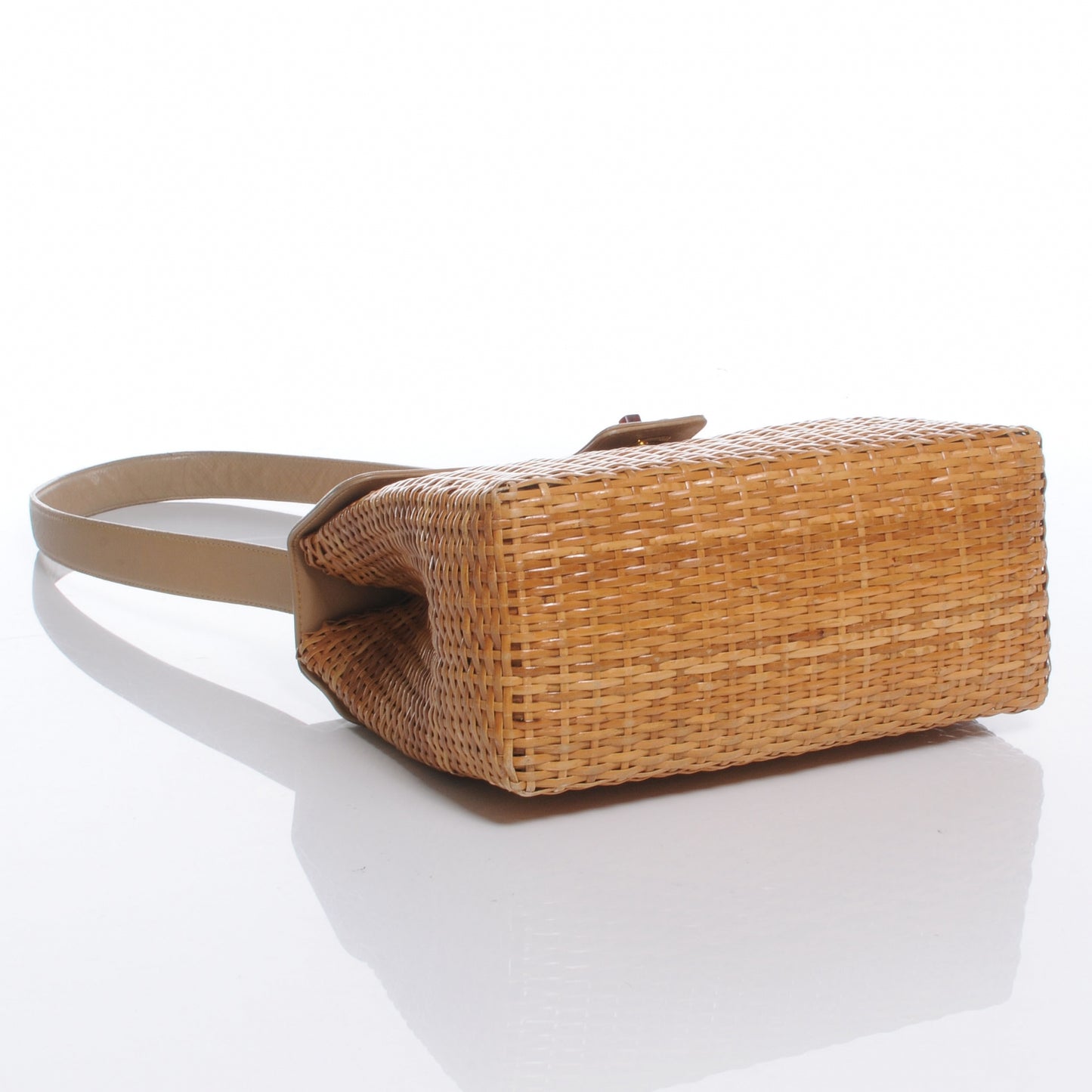 Straw Bag w Tortoise CC Lock