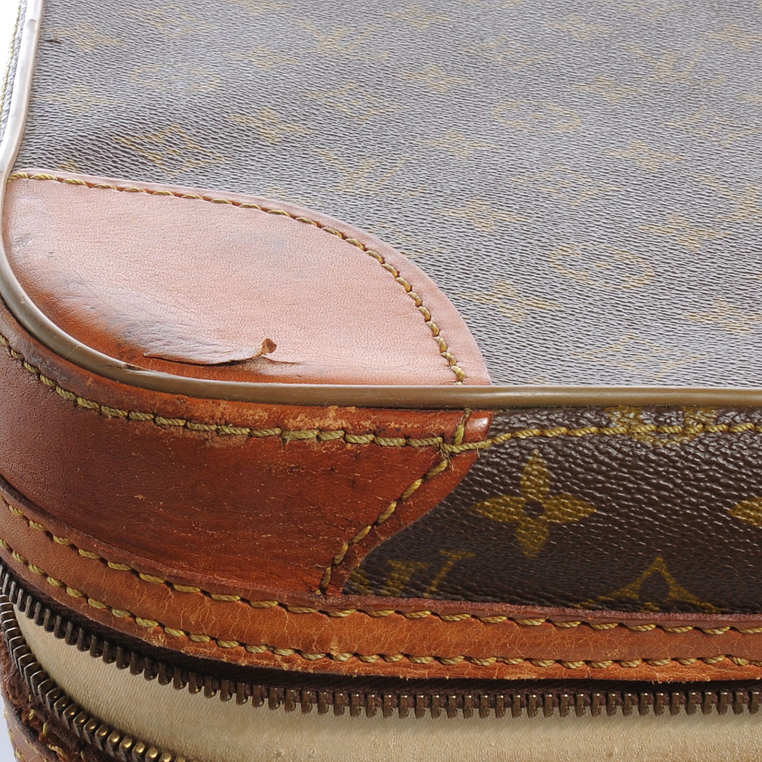 Louis Vuitton Monogram Stratos 80 9 of 17