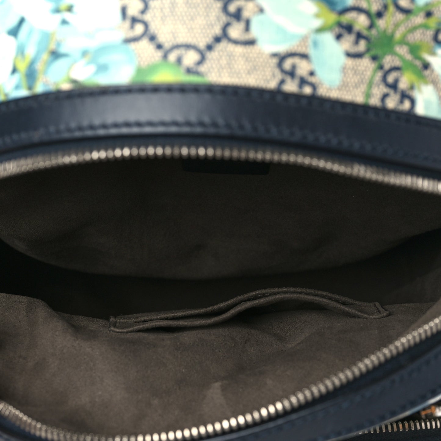 GG Supreme Monogram Blooms Small Day Backpack Blue