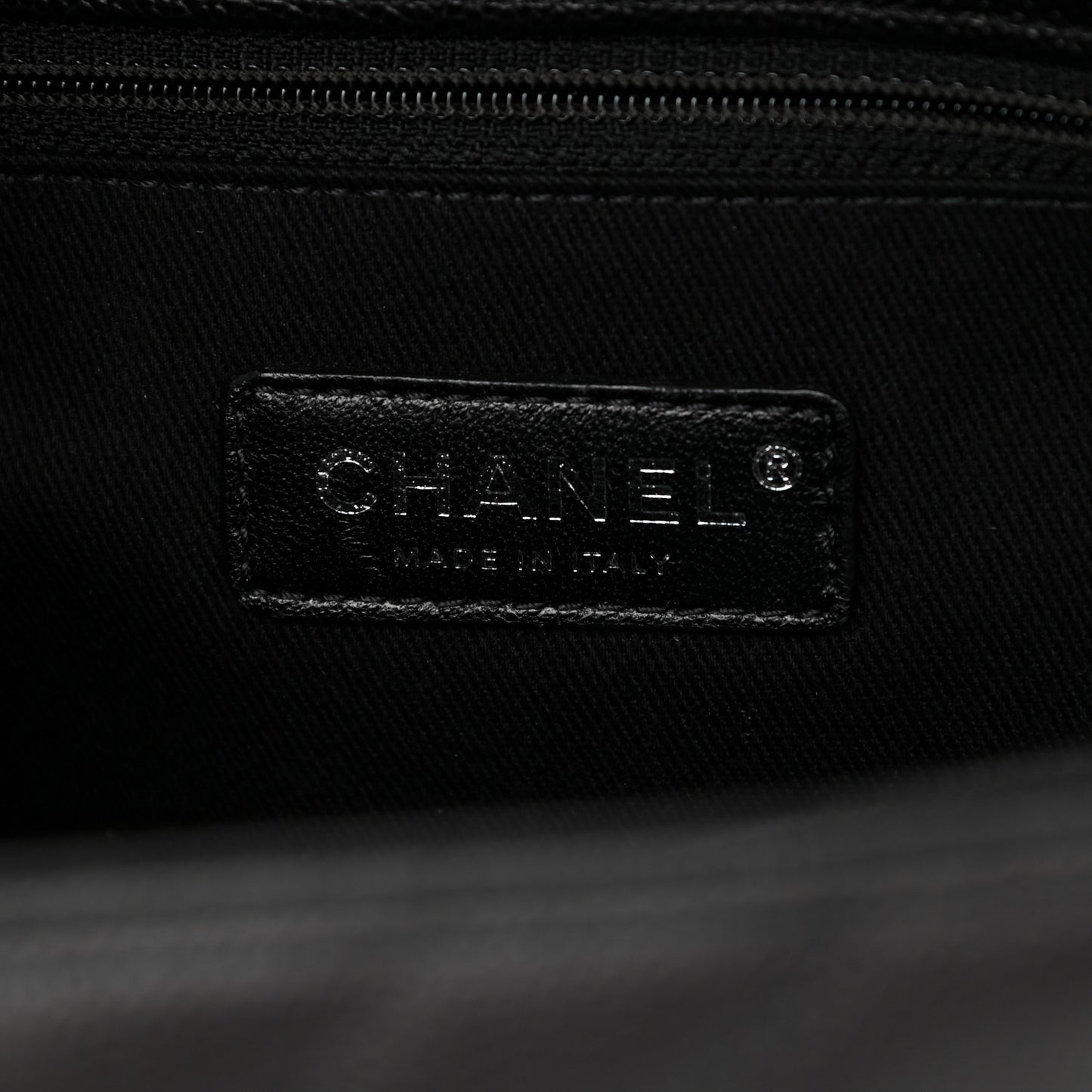 Caviar Chevron Quilted Medium Coco Handle Flap So Black