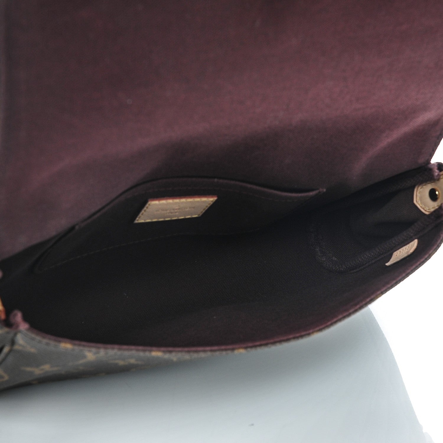 Louis Vuitton Monogram Favorite MM 5 of 7