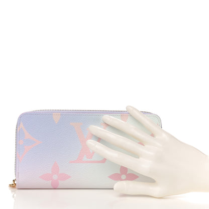 Louis Vuitton Monogram Giant Spring In The City Zippy Wallet Sunrise Pastel 2 of 10