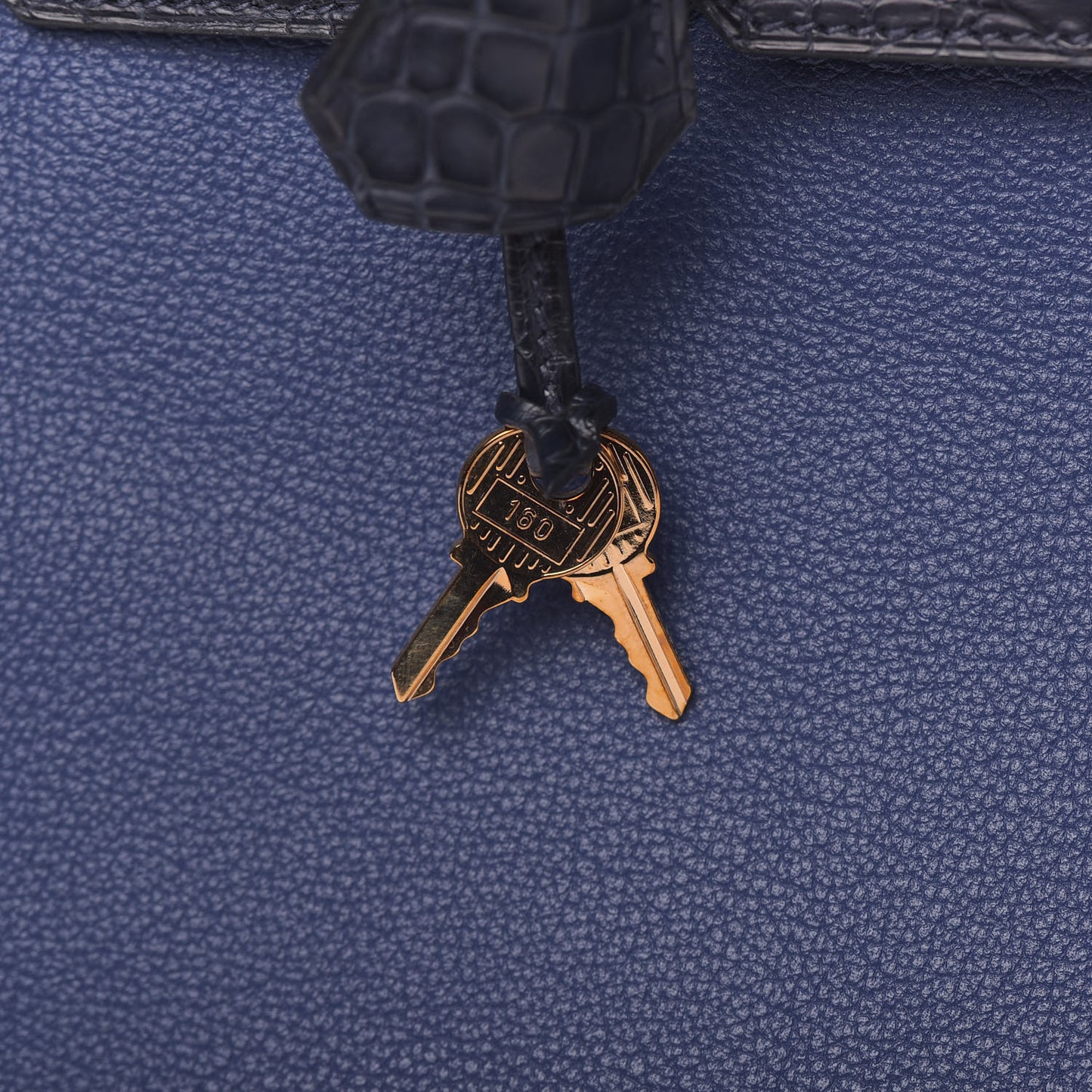 Taurillon Novillo Matte Alligator Birkin Touch 25 Bleu Saphir Marine